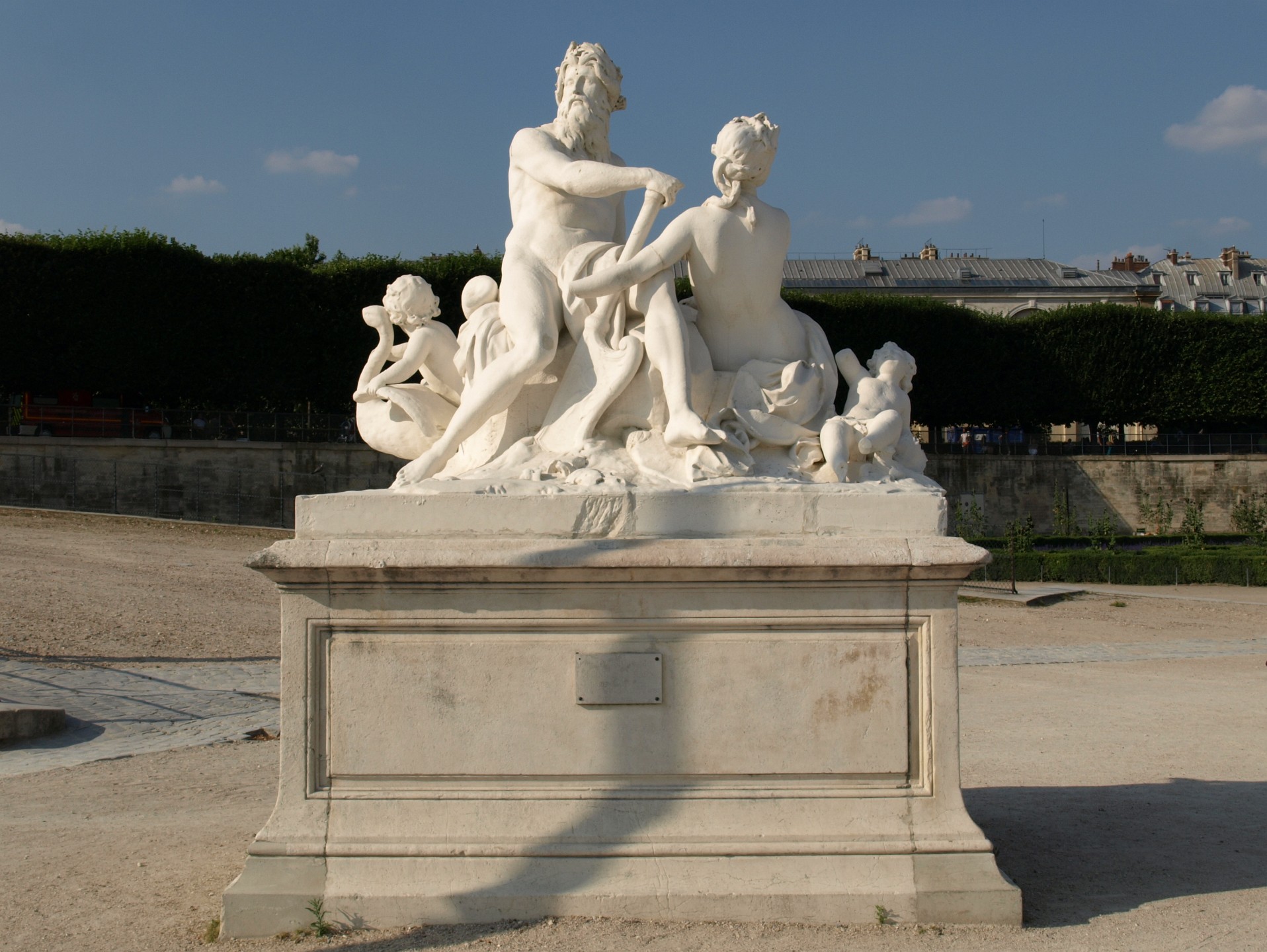 La Seine et la Marne by Nicolas Coustou